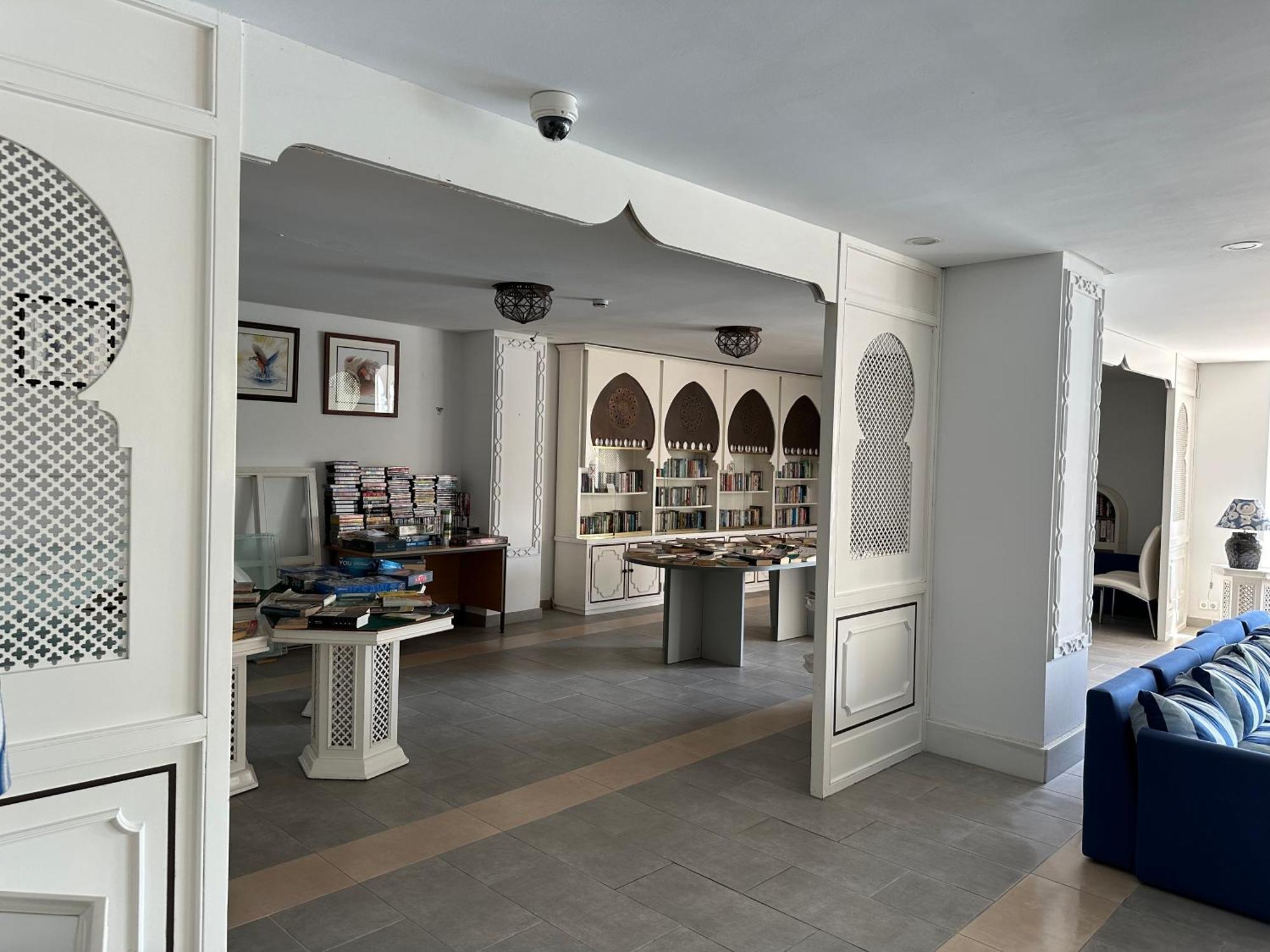 Family Relax Apartment Alcudia  Bagian luar foto