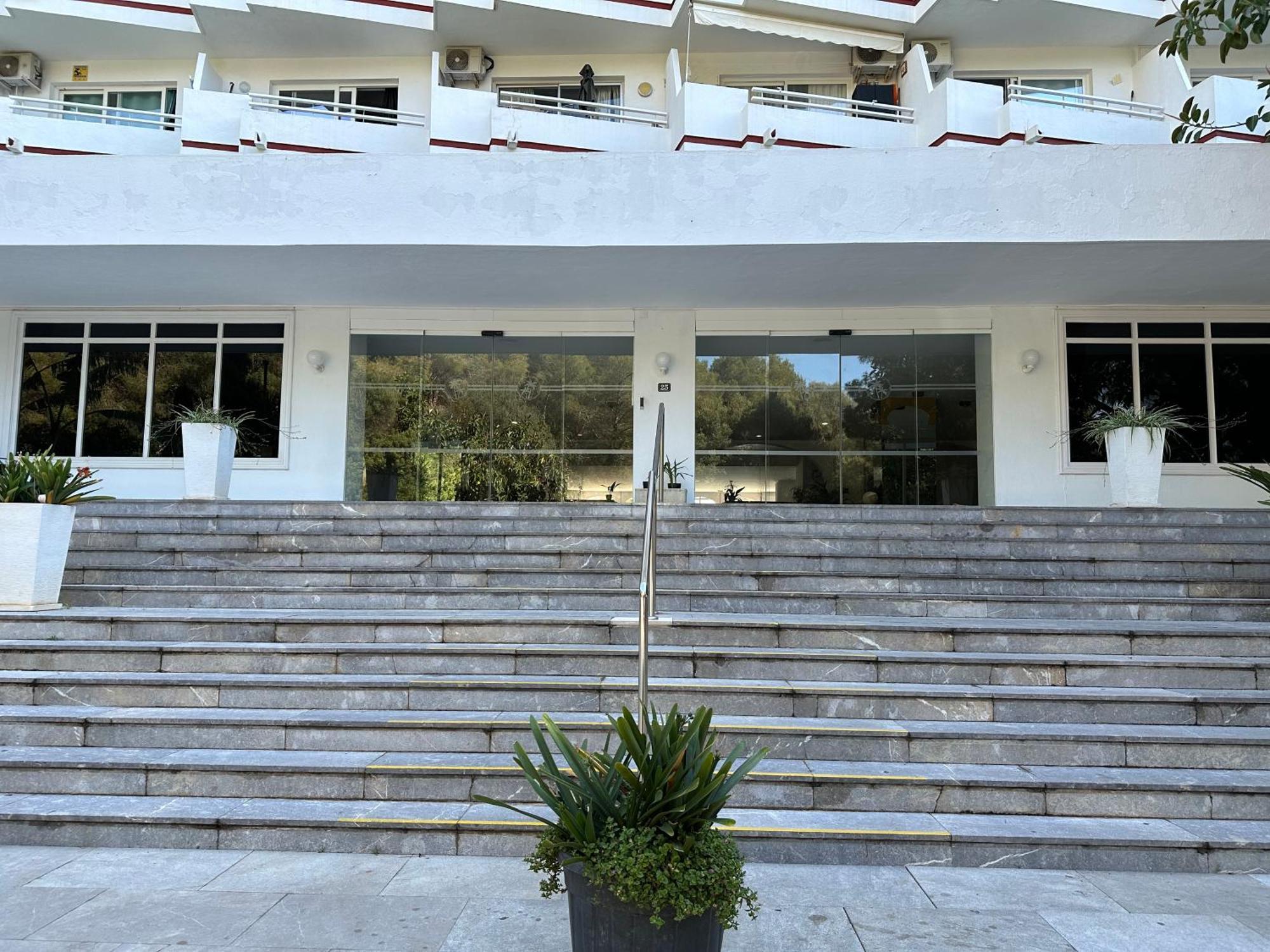 Family Relax Apartment Alcudia  Bagian luar foto