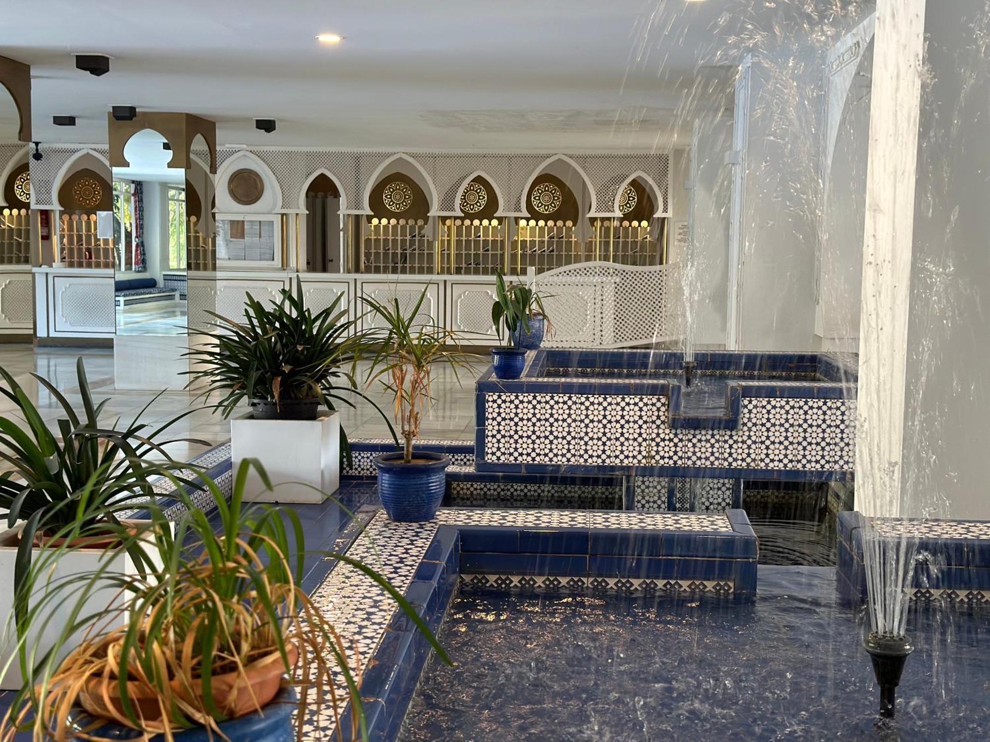 Family Relax Apartment Alcudia  Bagian luar foto