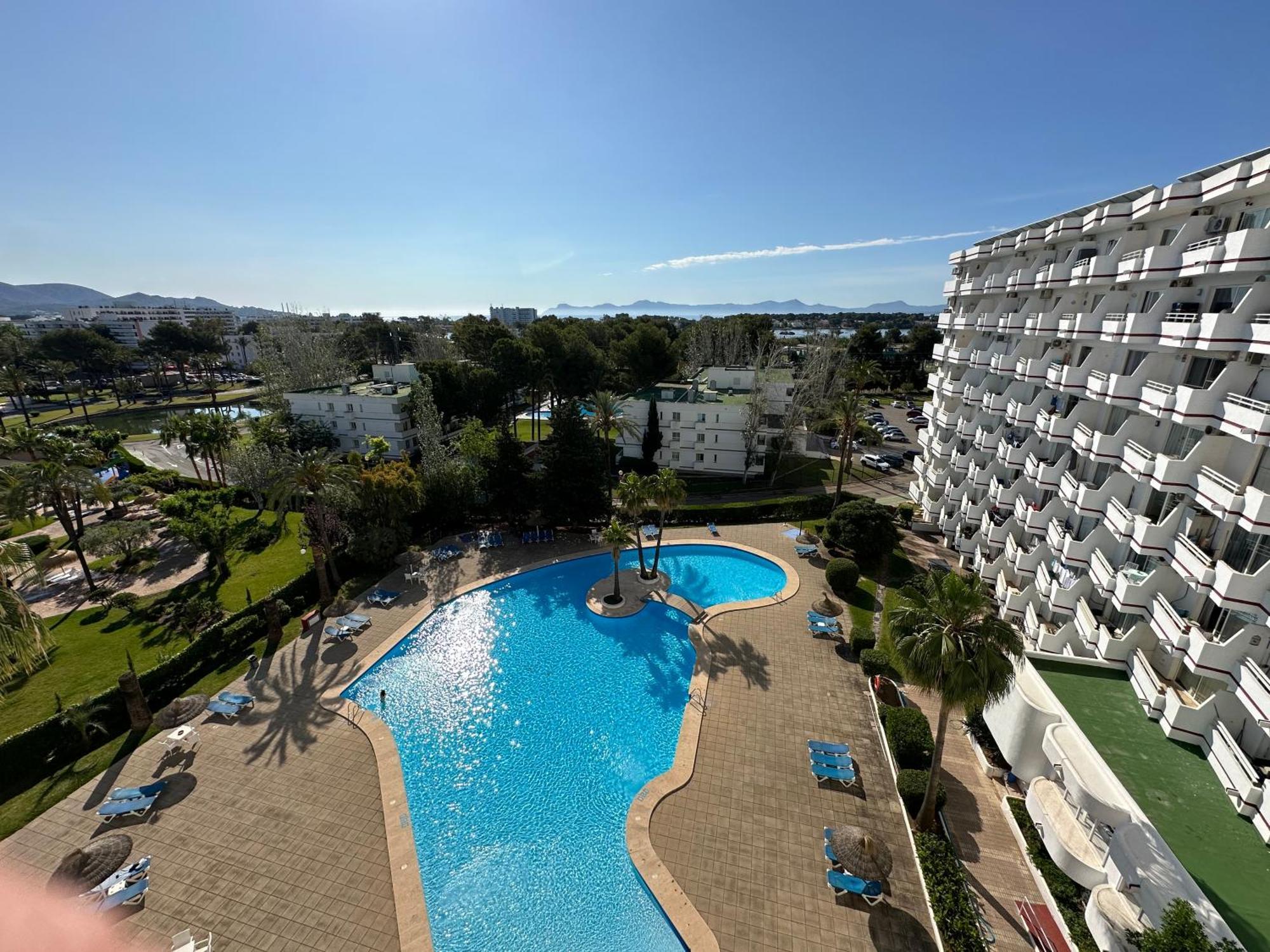 Family Relax Apartment Alcudia  Bagian luar foto